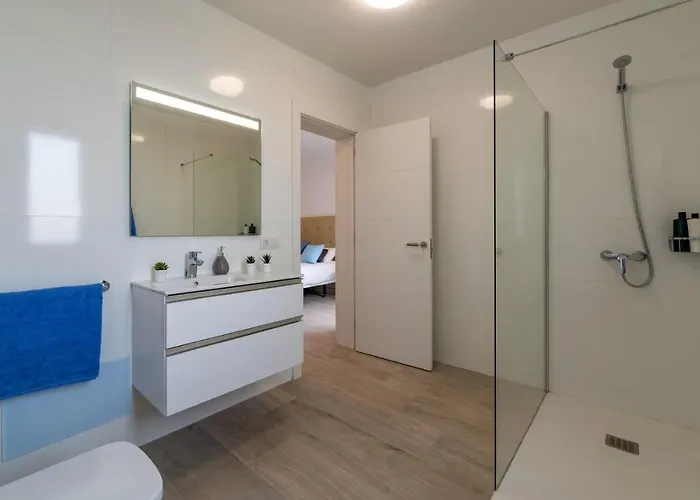 La Nueva By * 普拉亚布兰卡