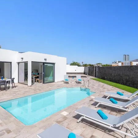 La Nueva By プラヤ・ブランカ